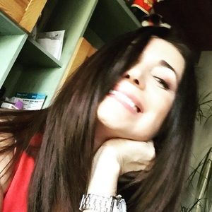 Meet your Posher, Antonia